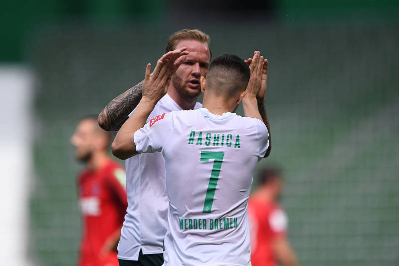  不莱梅老将发威助球队德甲保级形势明朗