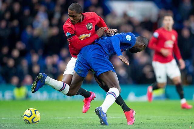  西汉姆联主场强势，铁锤帮击退蓝军取连胜  