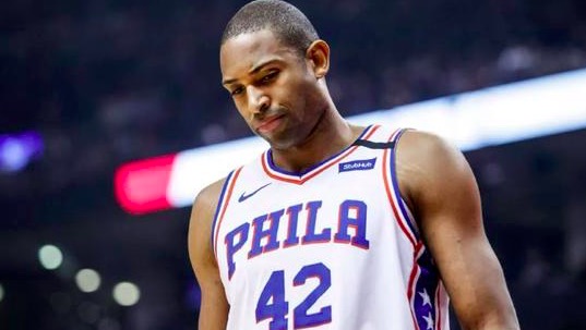  里昂主场球迷制造氛围助力球队战平克莱蒙