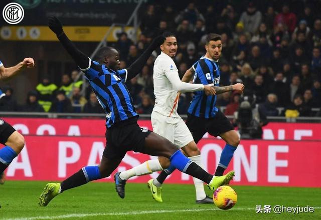  博洛尼亚客场顽强逼平国米，莫罗铲射折射入网建功  